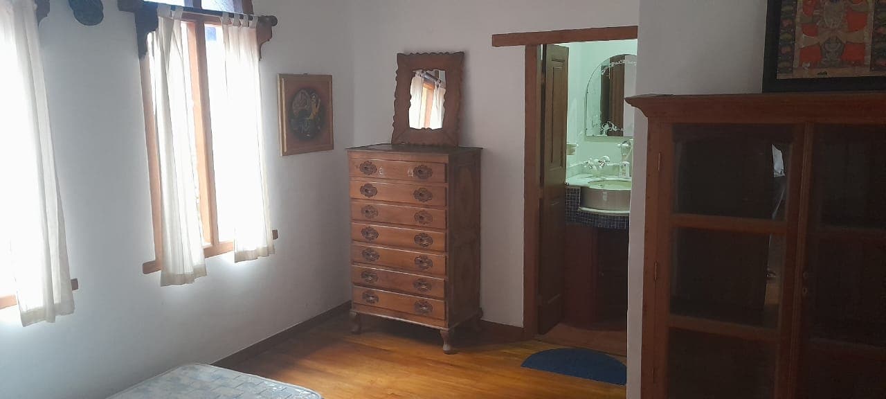 6 BHK Independent House for Sale in Jain Temple , Kodaikanal